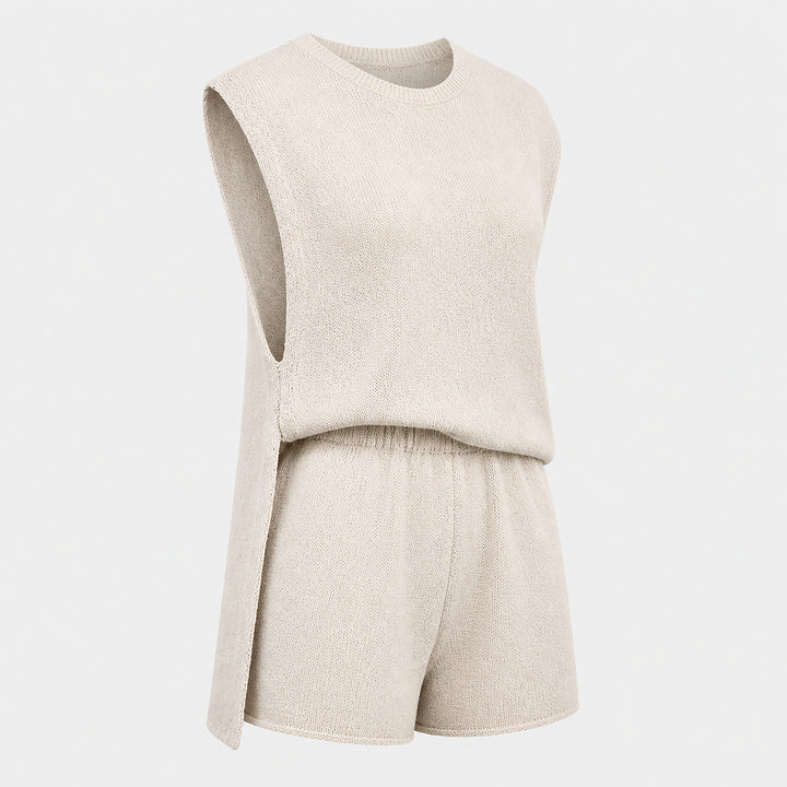 White knit resort set product view