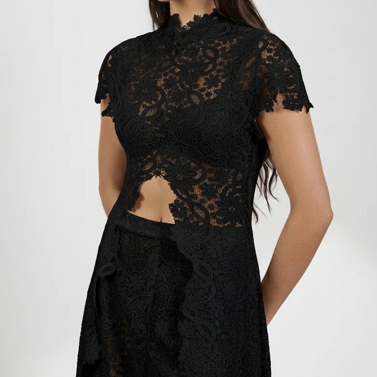 The Elara High Neck Lace Cutout Flowy Set
